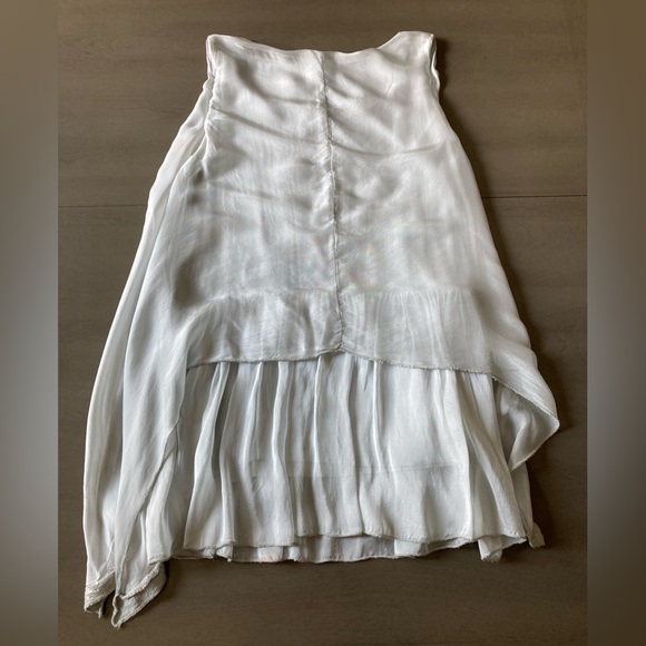 💥💥25% OFF💥💥NWT Bella Italia Silk Top - Picture 3 of 6